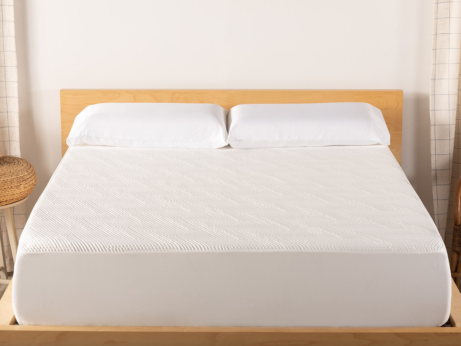 Sleepy's Cooling Knit Mattress Protector